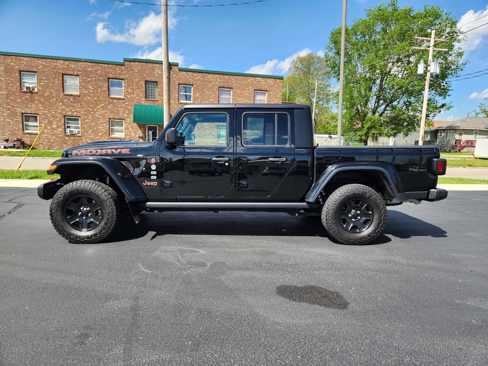 2023 Jeep Gladiator Mojave