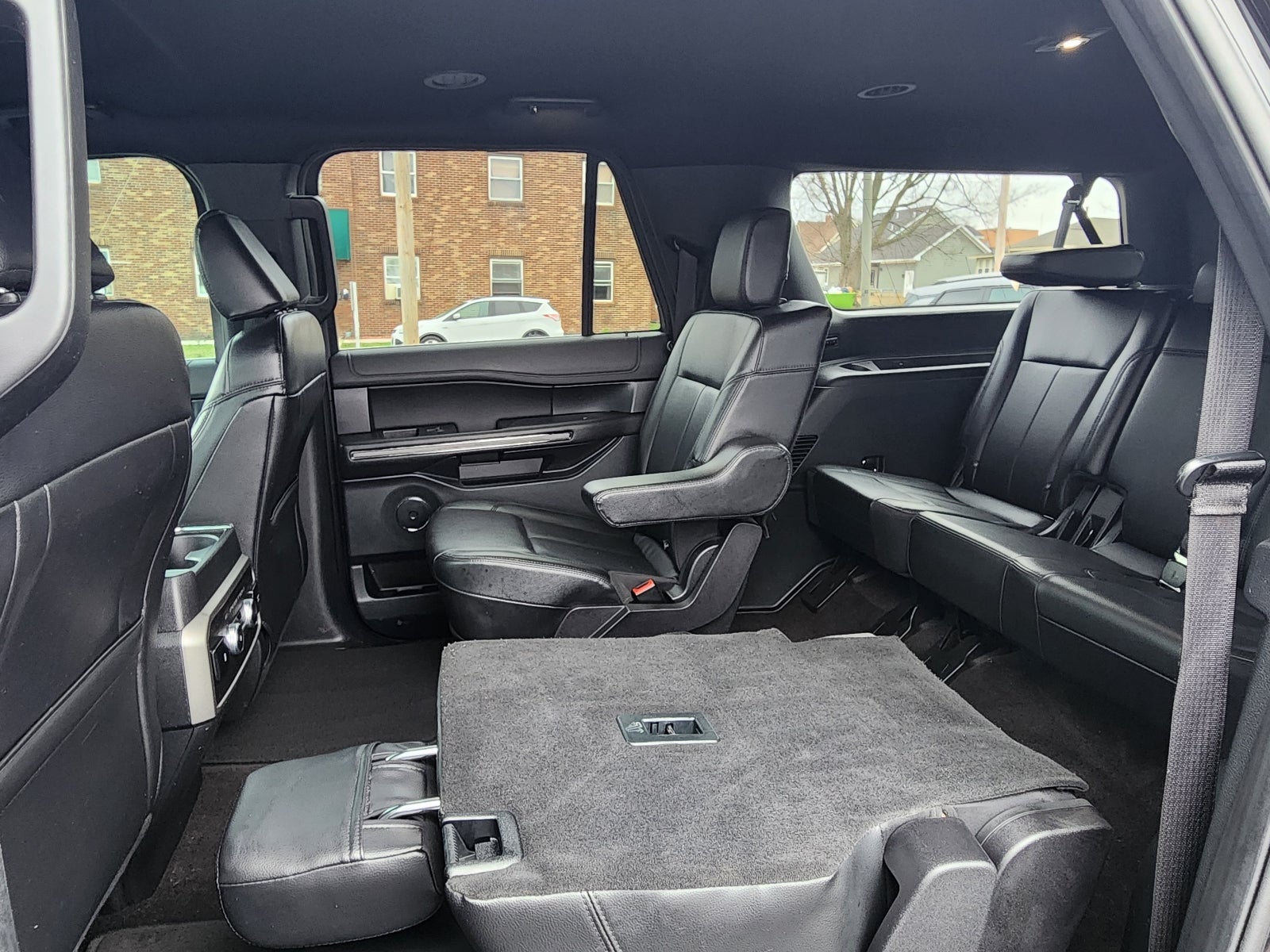 2021 Ford Expedition Max XLT
