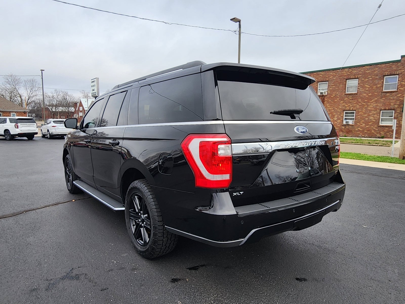2021 Ford Expedition Max XLT