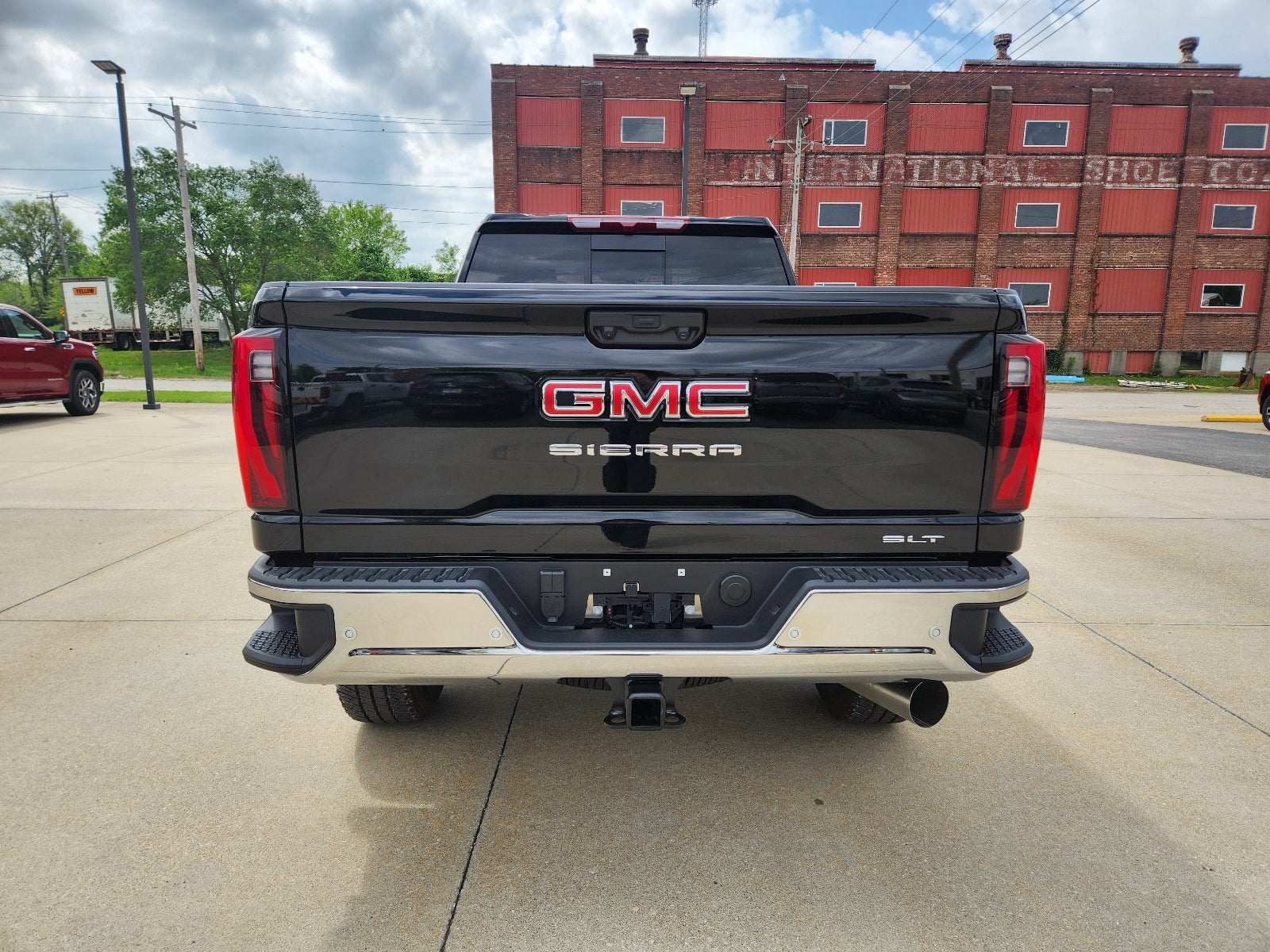 2026 GMC Sierra 3500 HD SLT