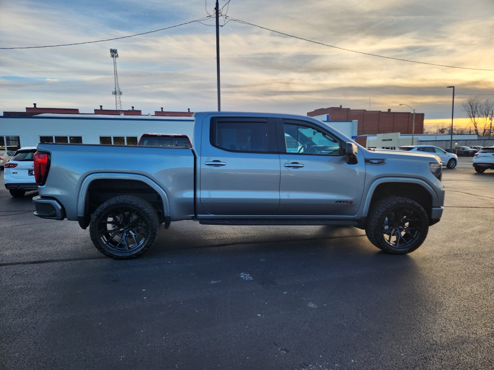 2024 GMC Sierra 1500 AT4