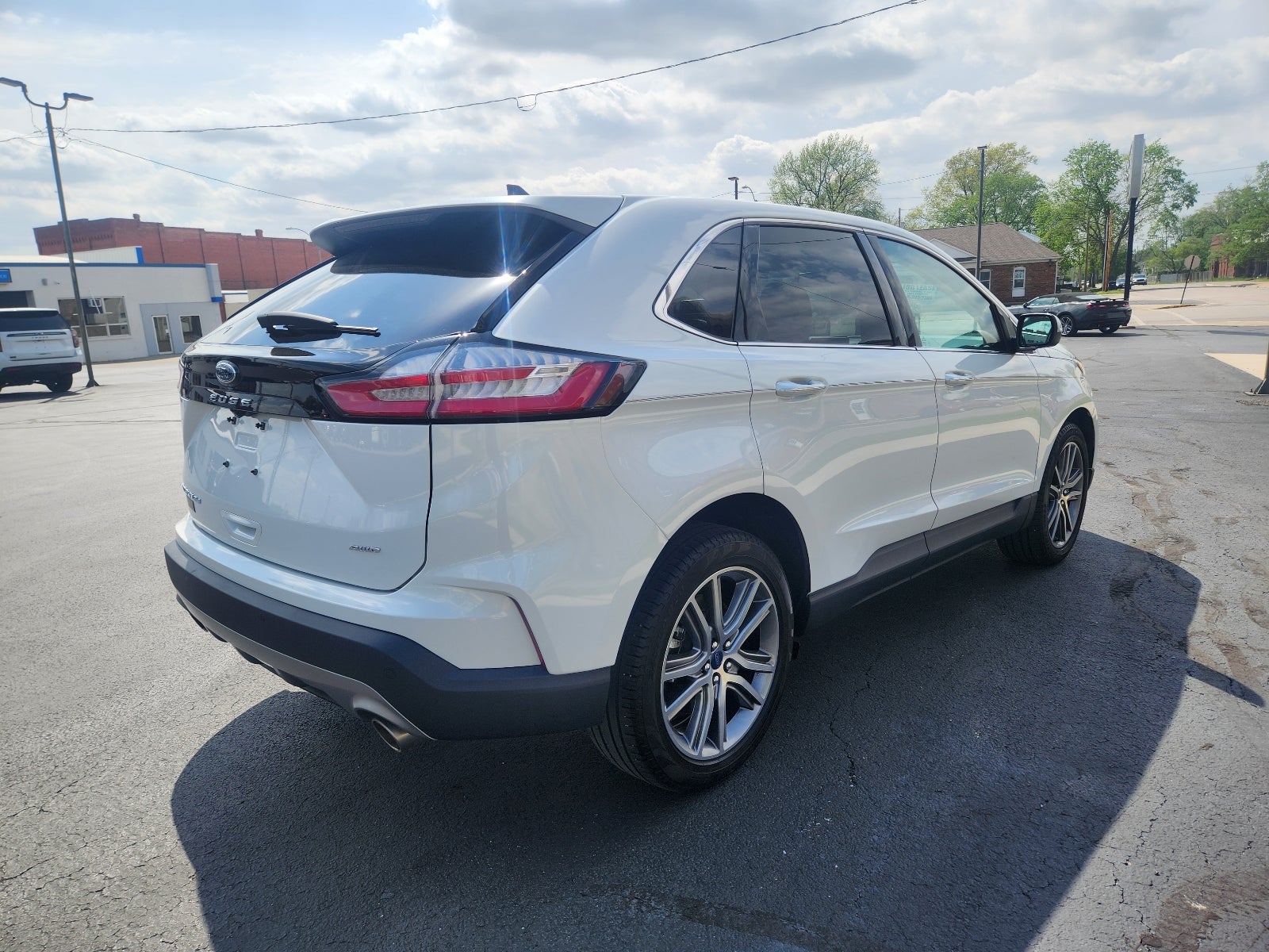 2022 Ford Edge Titanium
