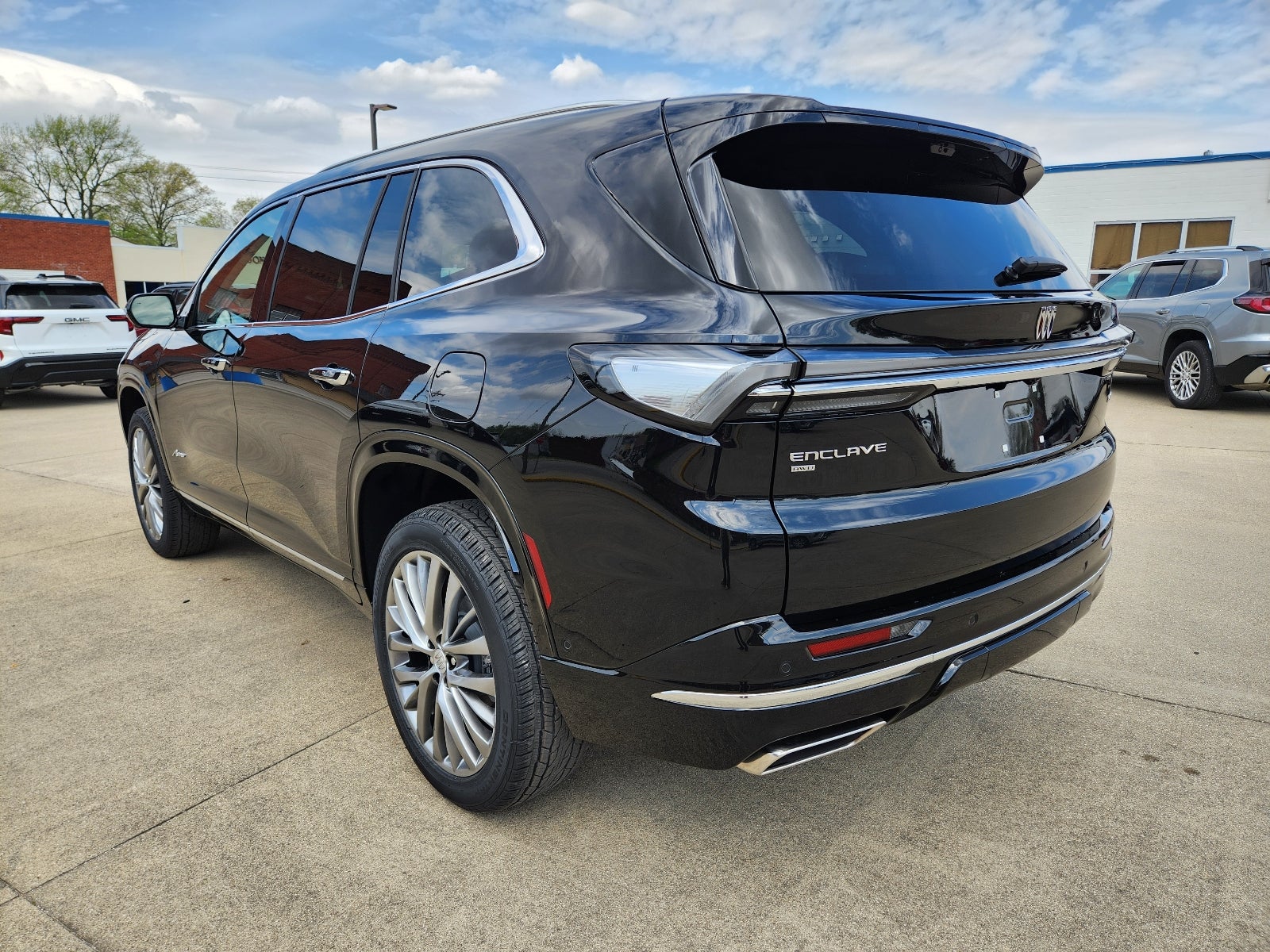 2026 Buick Enclave Avenir