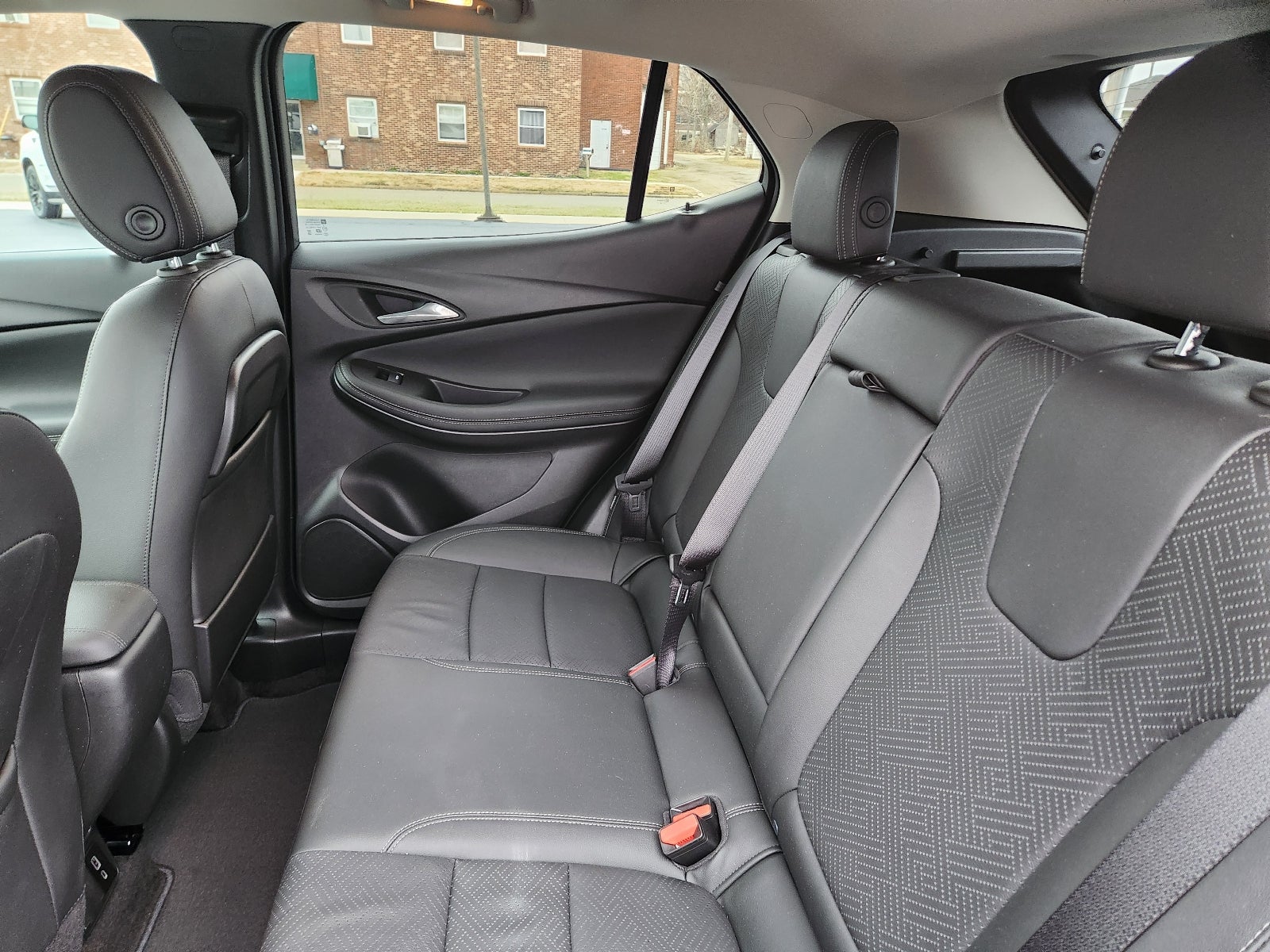 2023 Buick Encore GX Essence